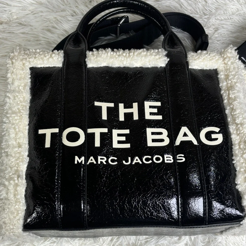 Marc Jacobs chic marc