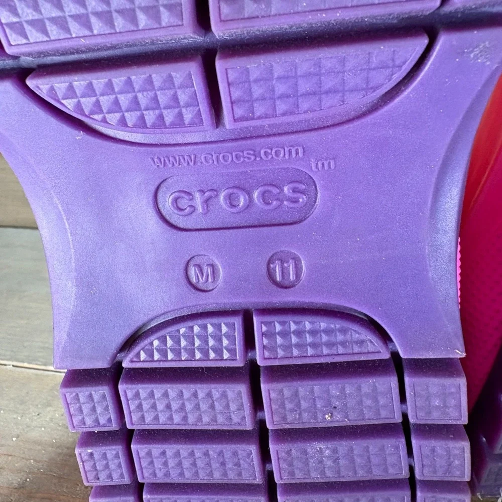 CROCS pre owned