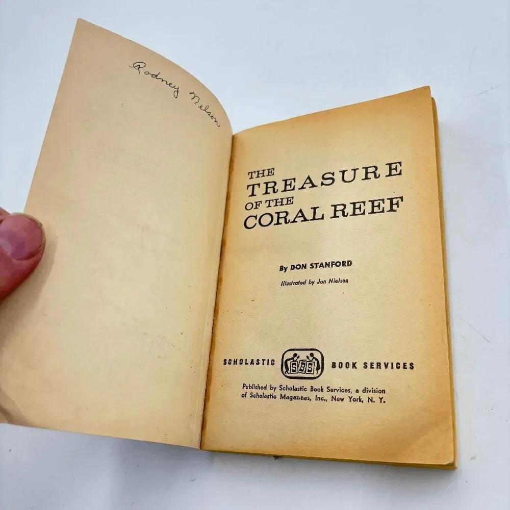 Scholastic 1966 treasure