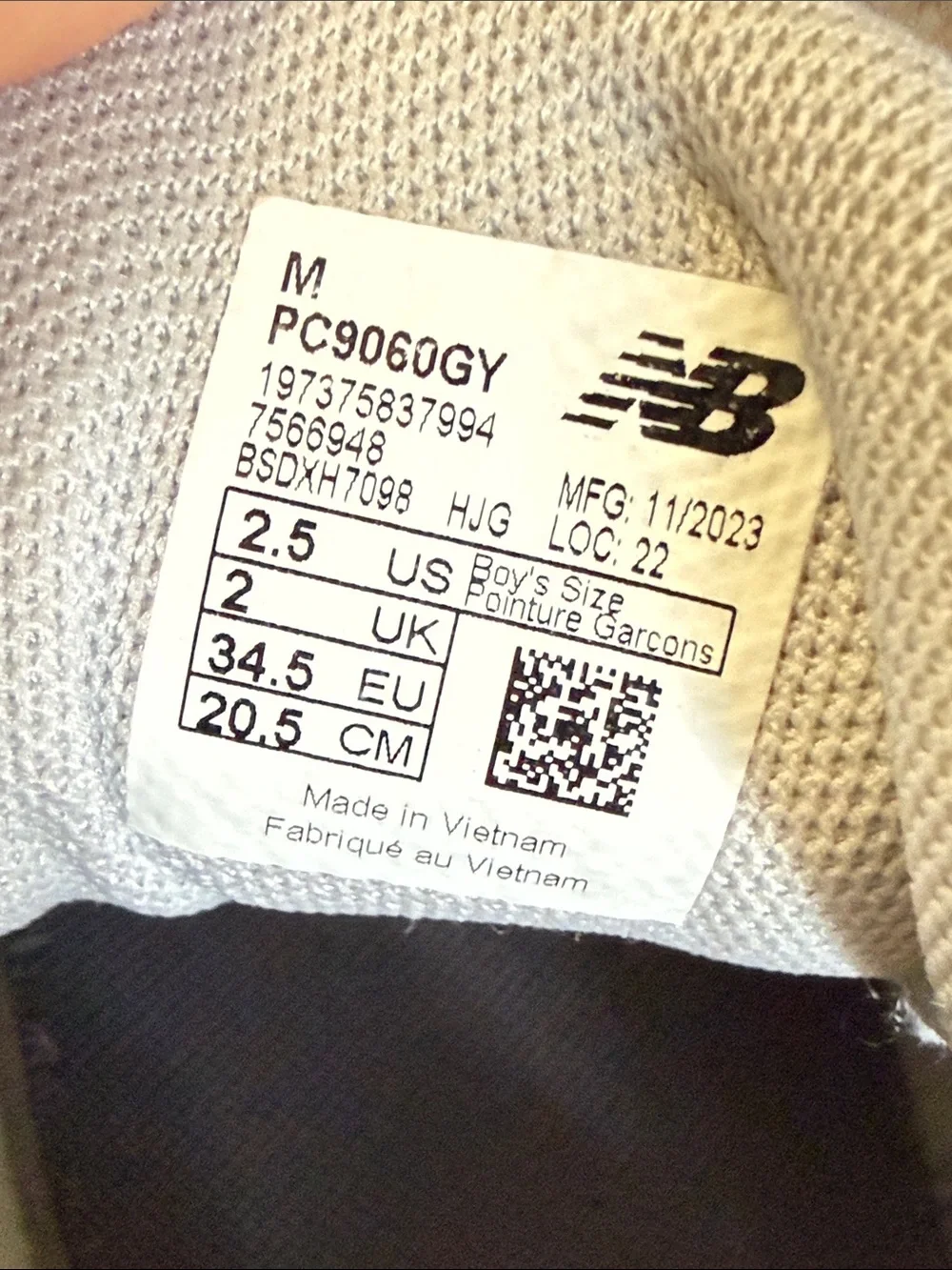 New Balance 9060 sneaker