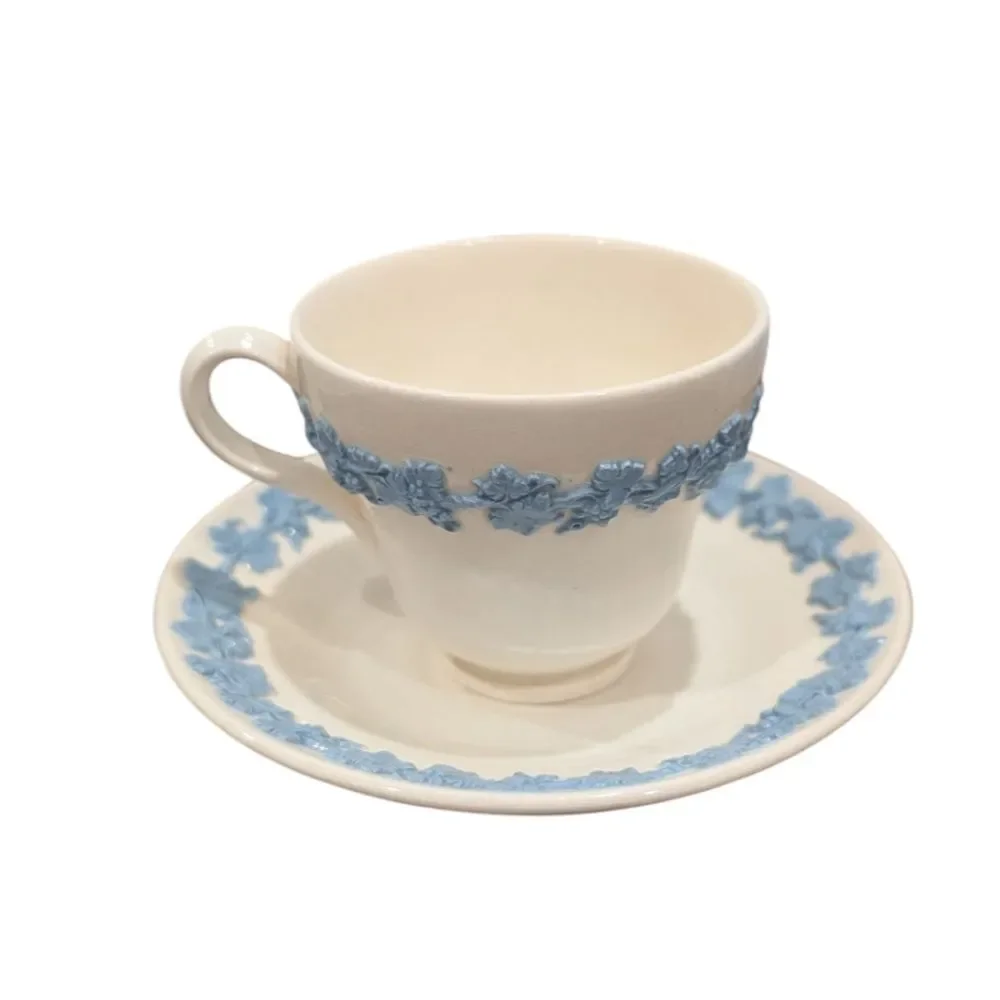 Wedgwood item excellent