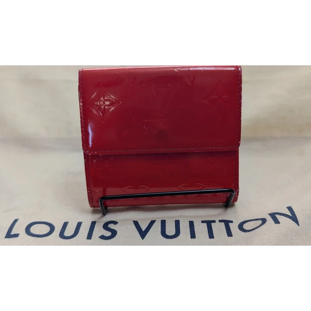 Louis Vuitton Authentic Monogram VERNIS Pomme D'amour Trifold Purse Wallet Auth