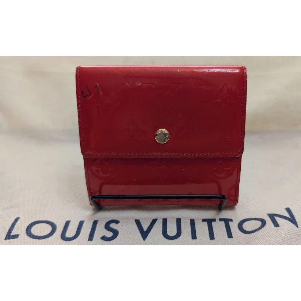 Louis Vuitton Authentic Monogram VERNIS Pomme D'amour Trifold Purse Wallet Auth