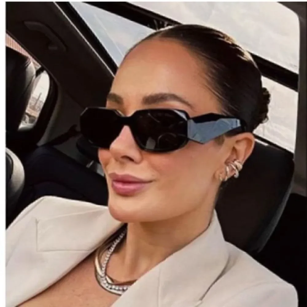 N/A chic rectangle