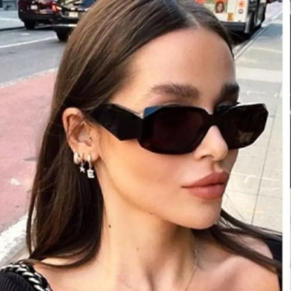 N/A chic rectangle