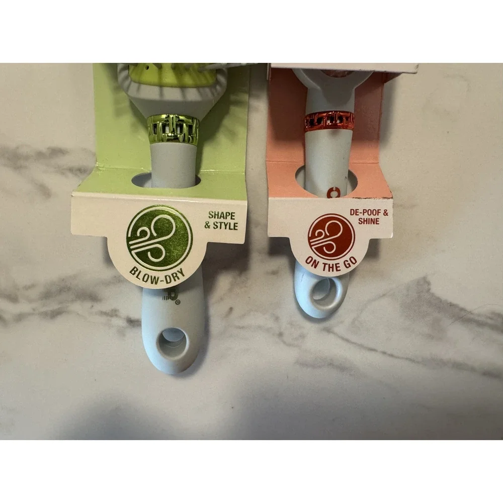 Conair Advisory Wavy & Frizzy Blow Dry De-Poof On The Go 2pc Combo Pack - New