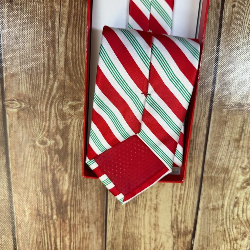 Candy Cane Collection tie new