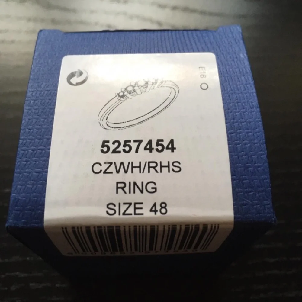 Swarovski this ring