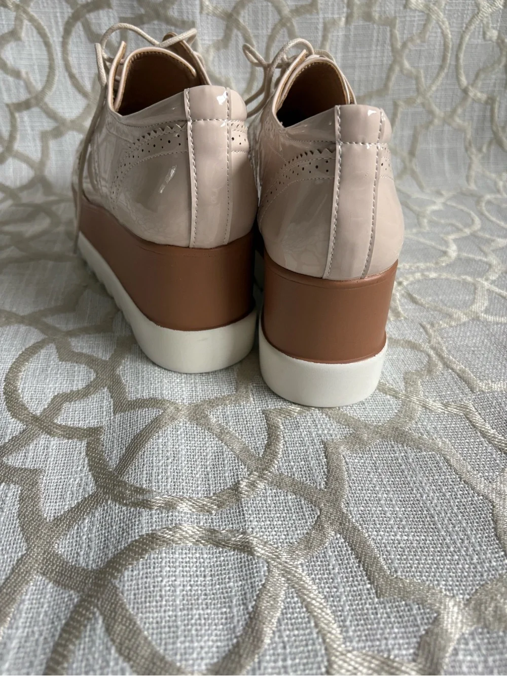 N/A stylish women