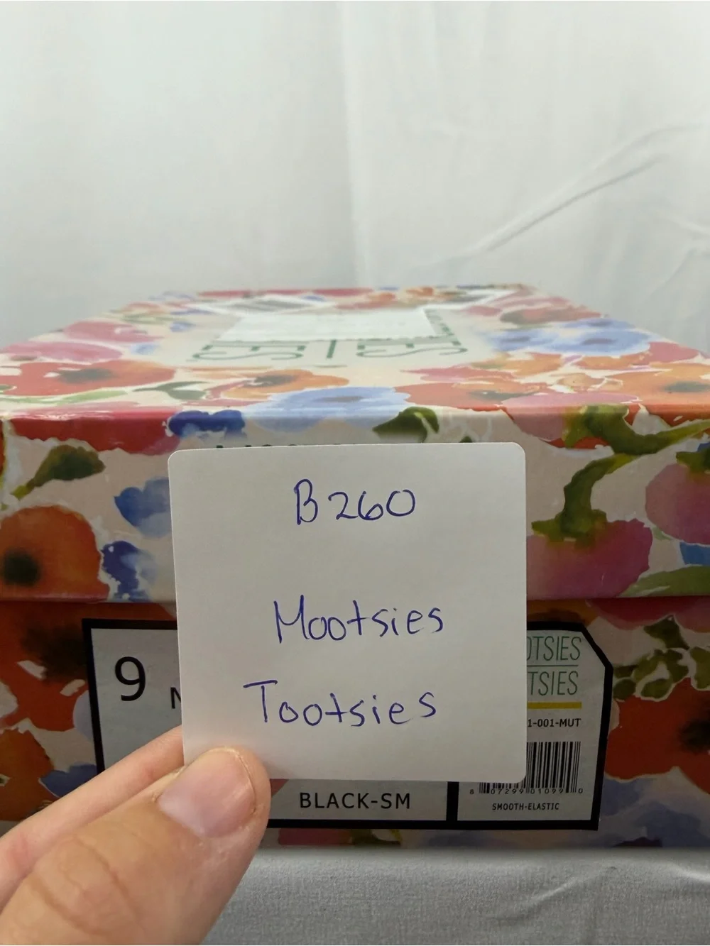 Mootsies Tootsies •women’s size
