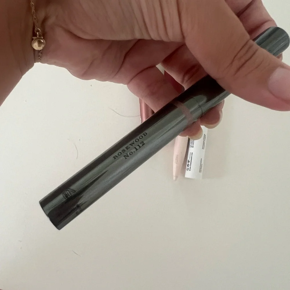 Glossier burberry eye