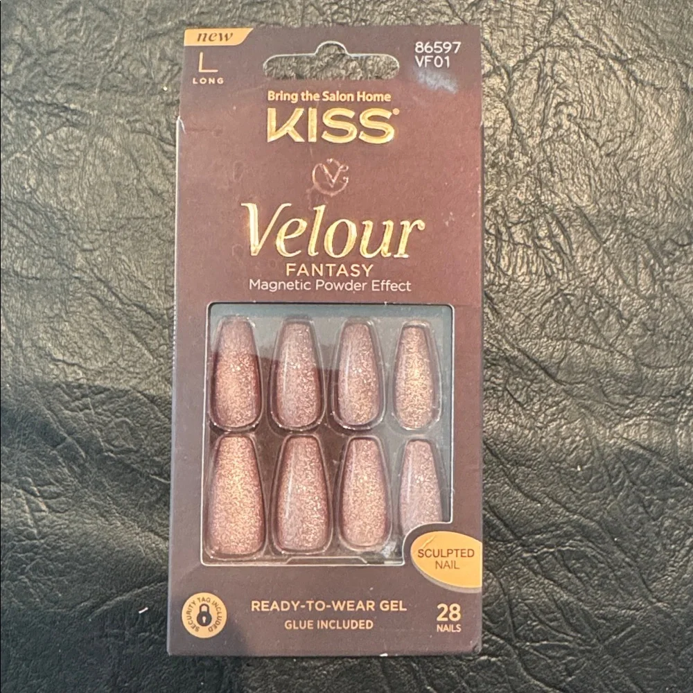 Kiss press manicure