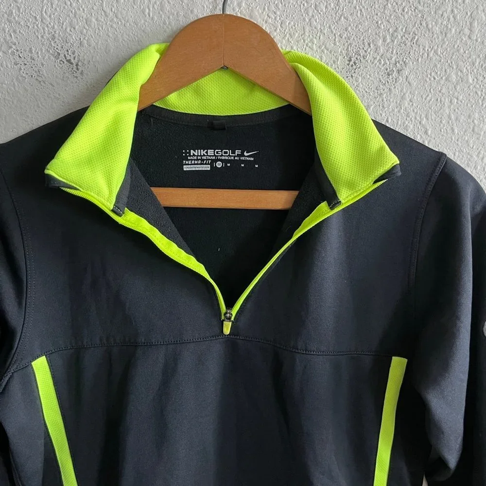 Nike boys therma