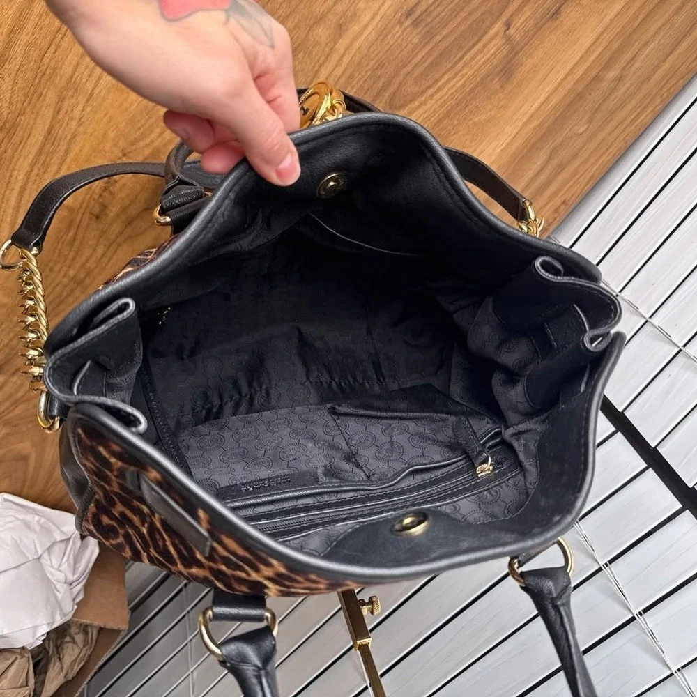 Michael Kors aesthetic bag check