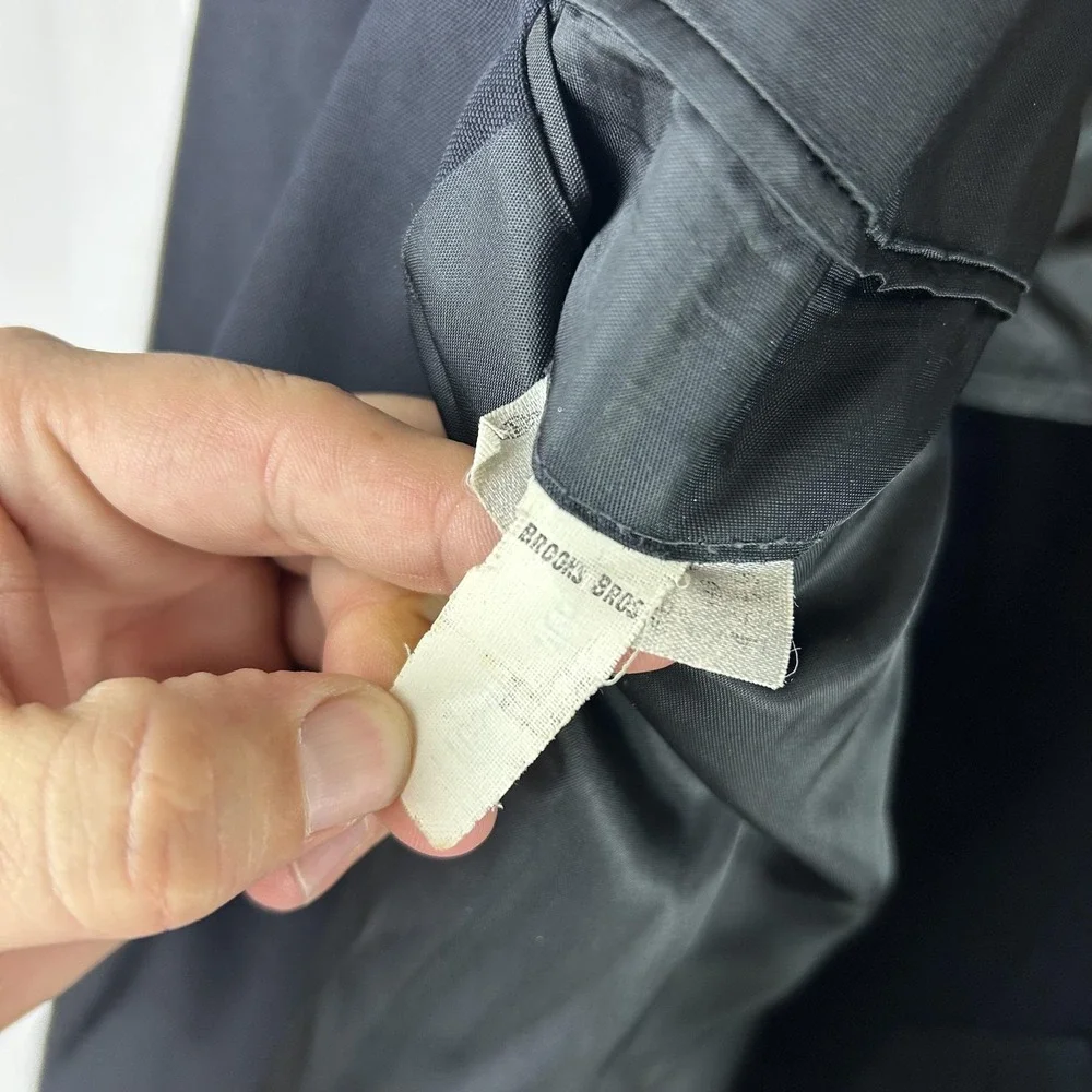 Brooks Brothers single per suitable