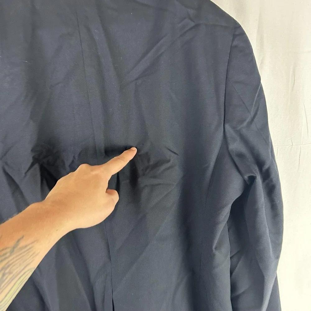 Brooks Brothers item rear