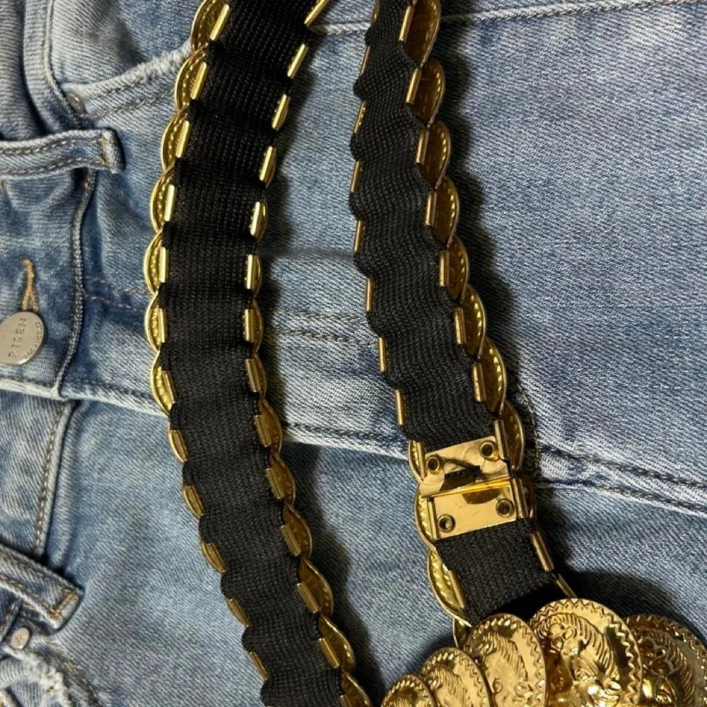 N/A vintage gold