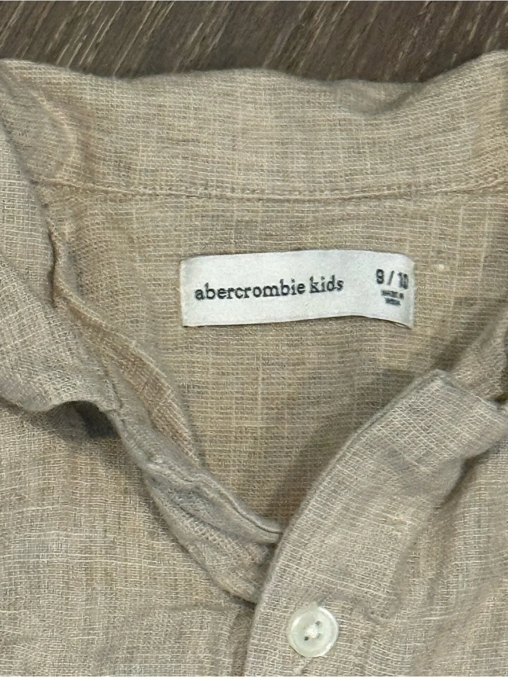 abercrombie kids light beige