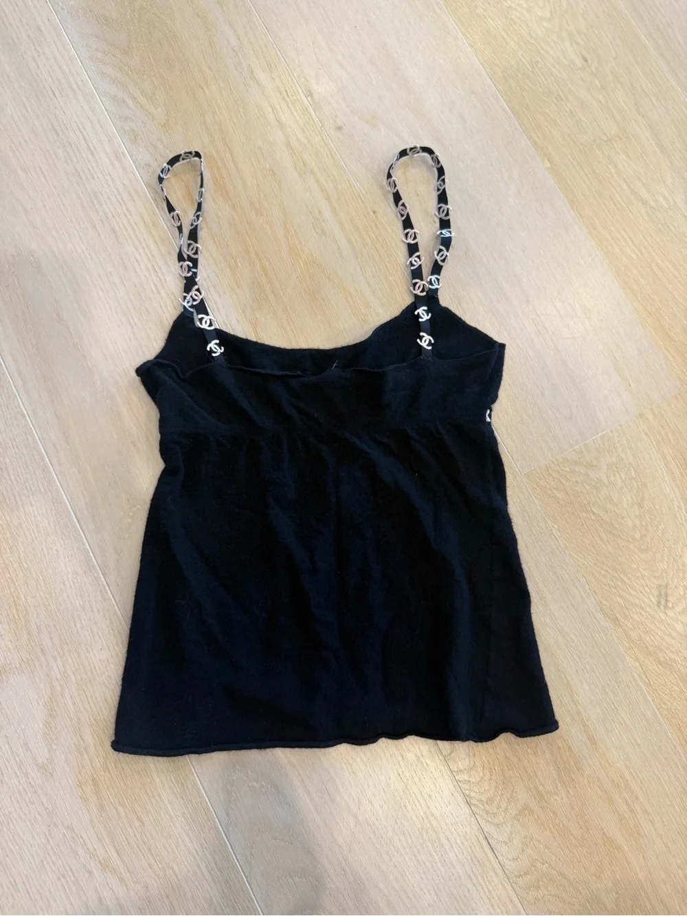 CHANEL elegant black