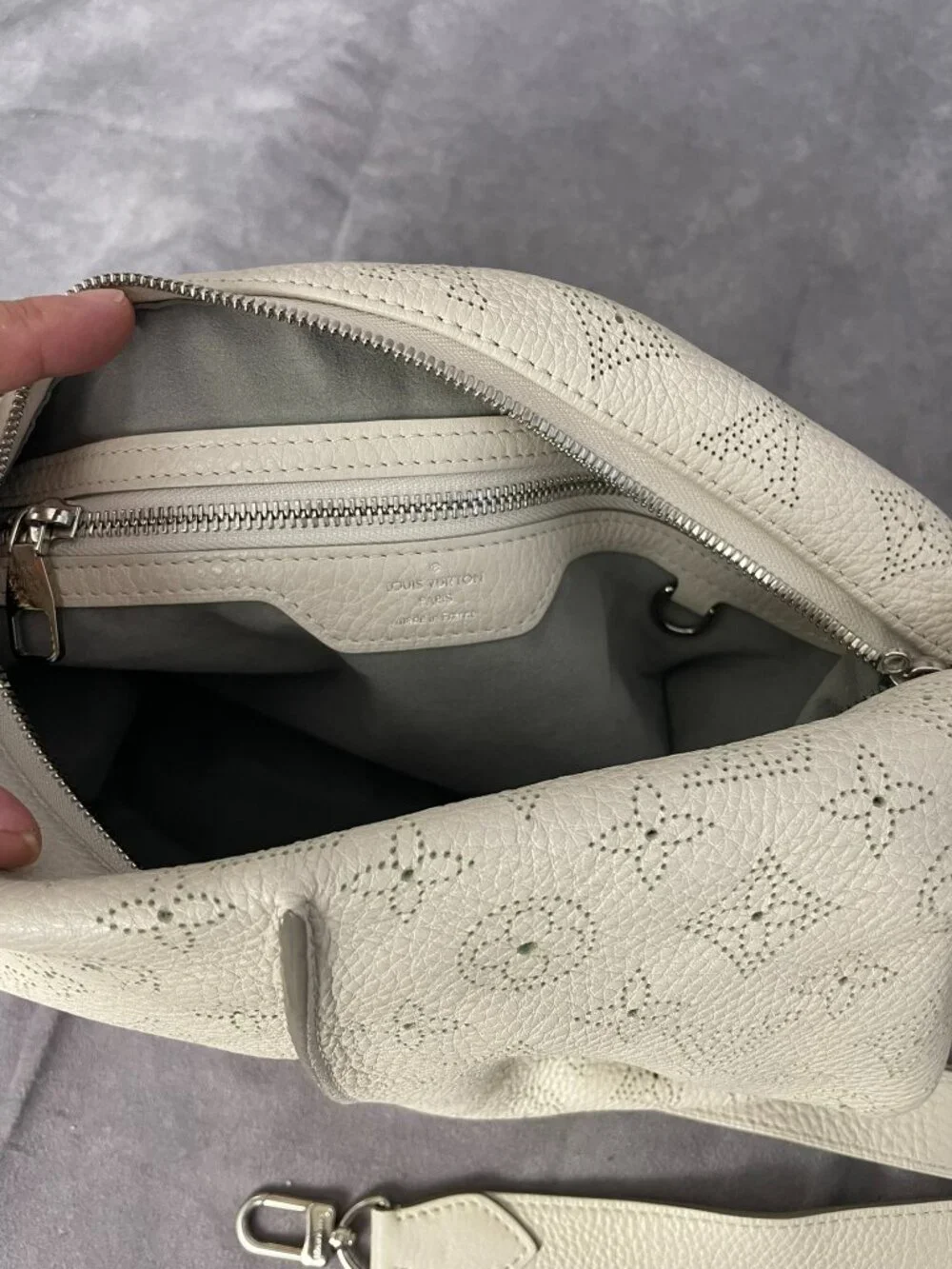 Louis Vuitton authentic louis