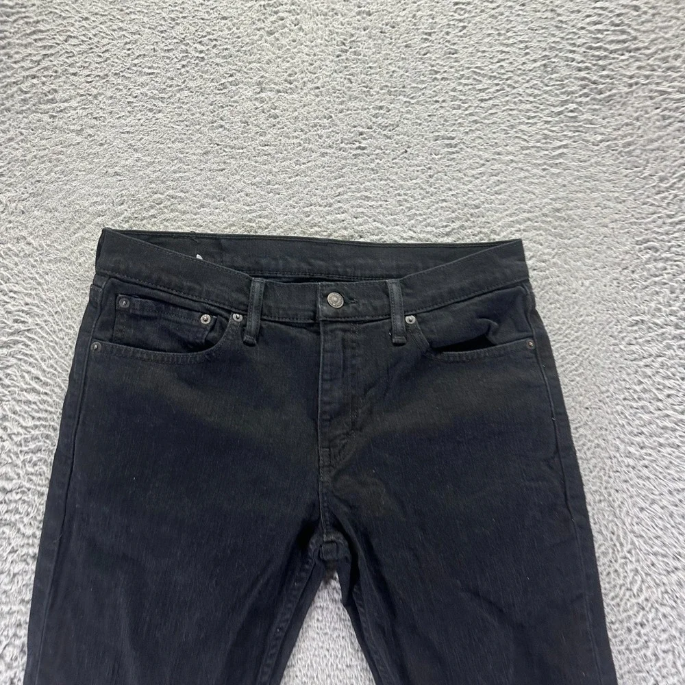 Levis before purchasing