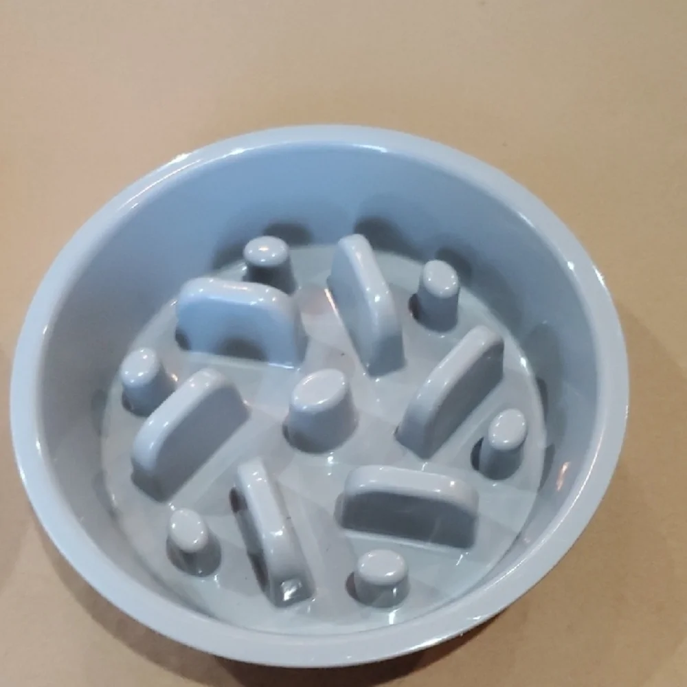 Puzzle bowls these white