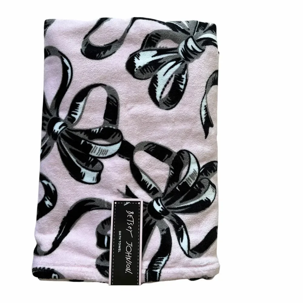 Betsey Johnson 3pc betsey