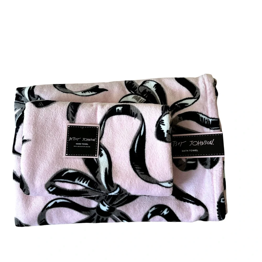 Betsey Johnson 3pc betsey