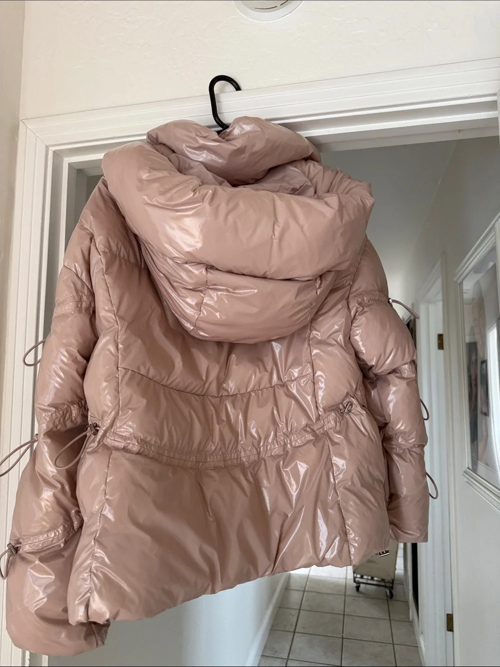 ALO Yoga lightweight insulated