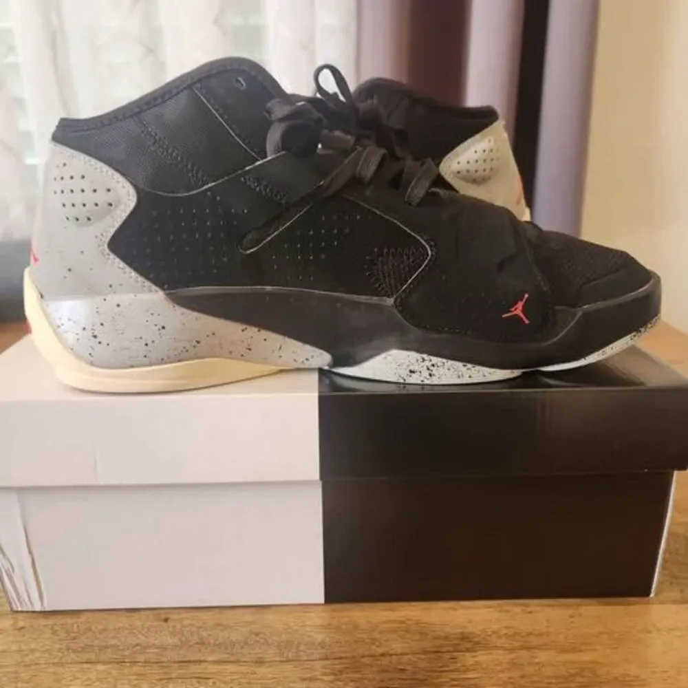 Jordan Zion 2 Black Cement Size 11 Used
