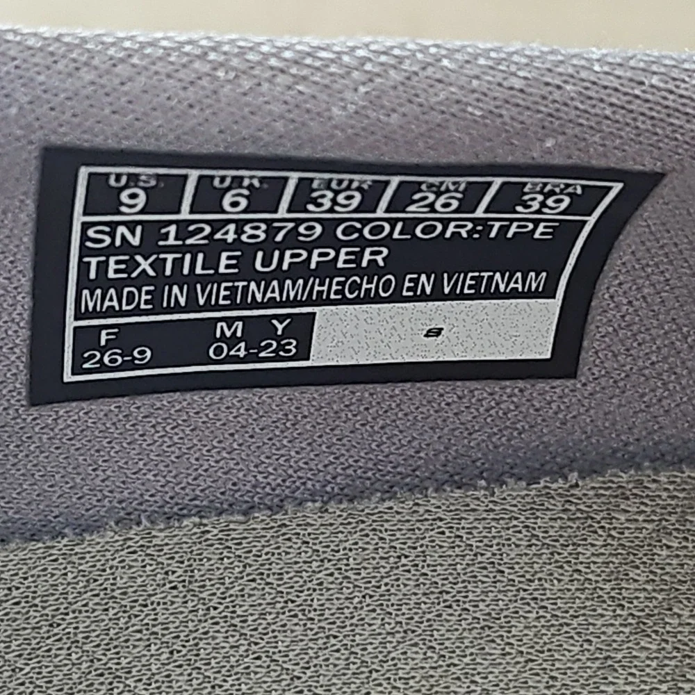 Skechers women slip