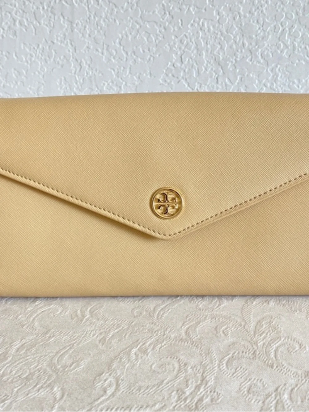 Tory Burch beige bag