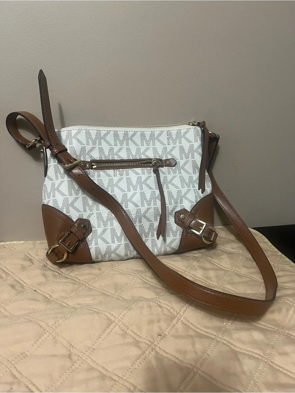 Michael Kors classic mk