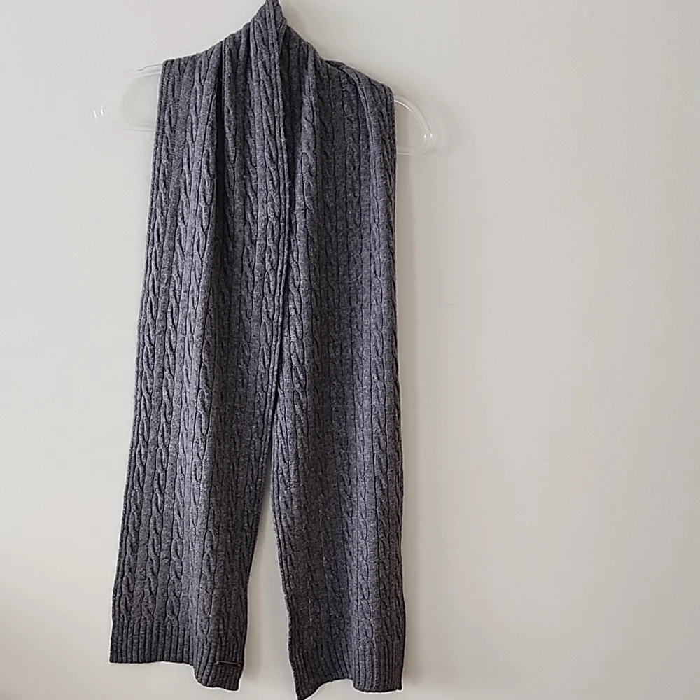 Polo Ralph Lauren Merino Wool Blend Charcoal Knit Accessory