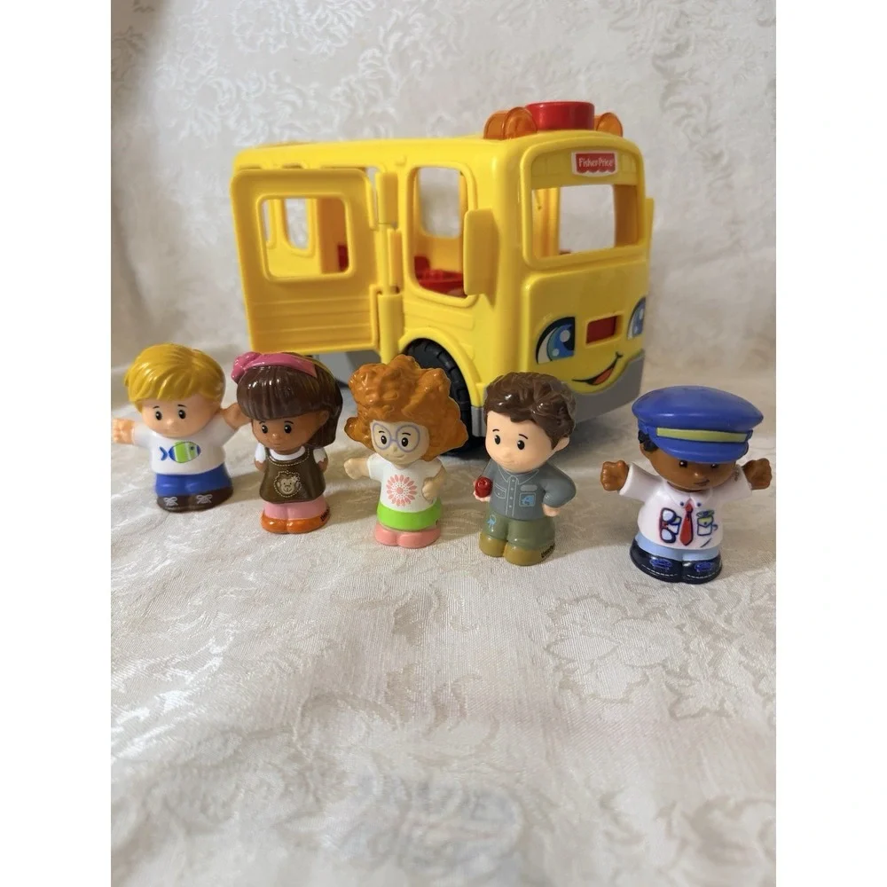 Fisher-Price 2016 little beloved