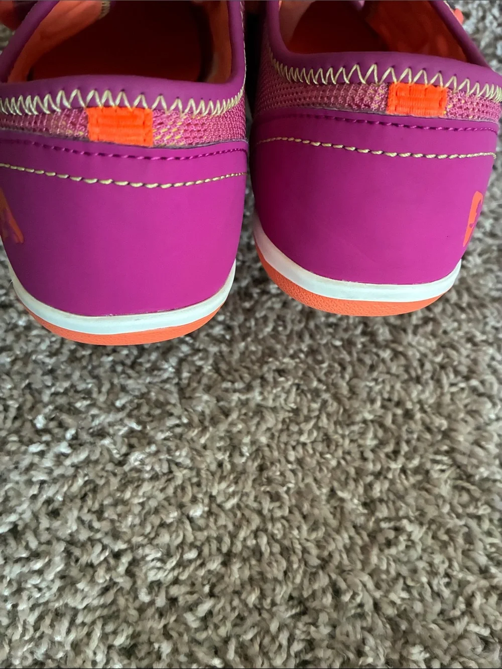 Plae Chloe Girl’s Festival Fuchsia Mary Jane Shoes size 3
