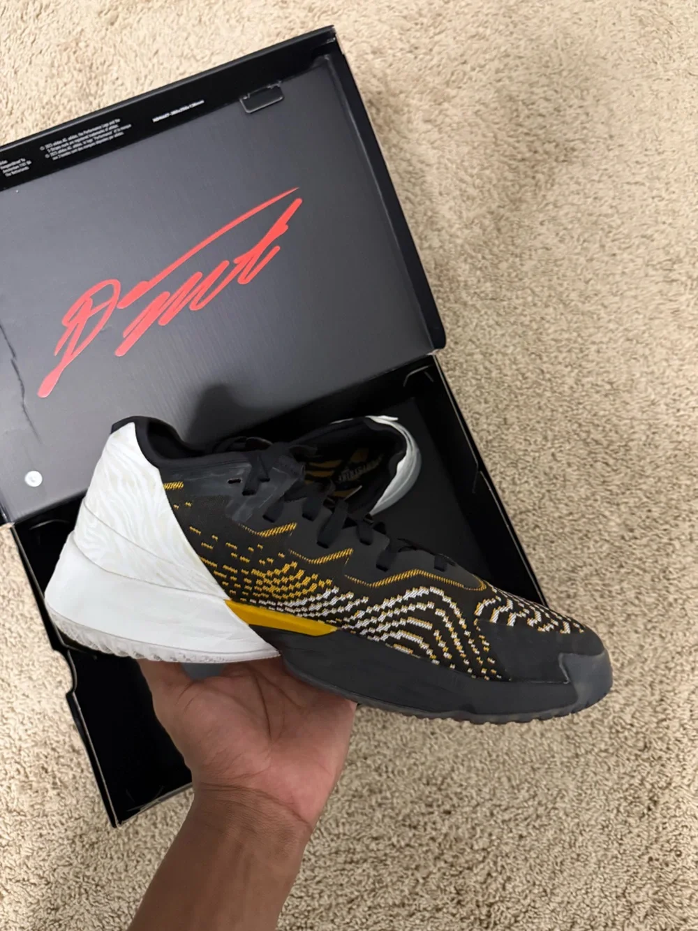 adidas sleek athletic