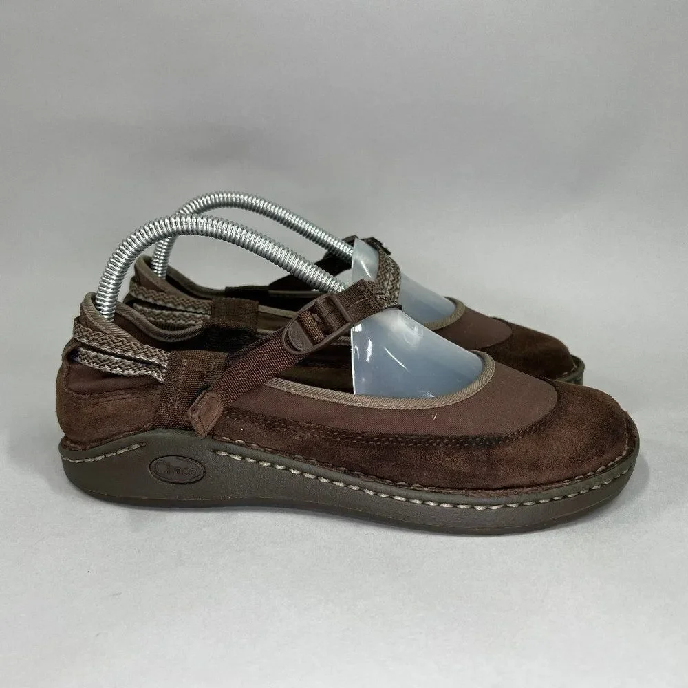 Chaco Shoes Girl's Size 6‎ Brown Suede Closed Toe Sandals