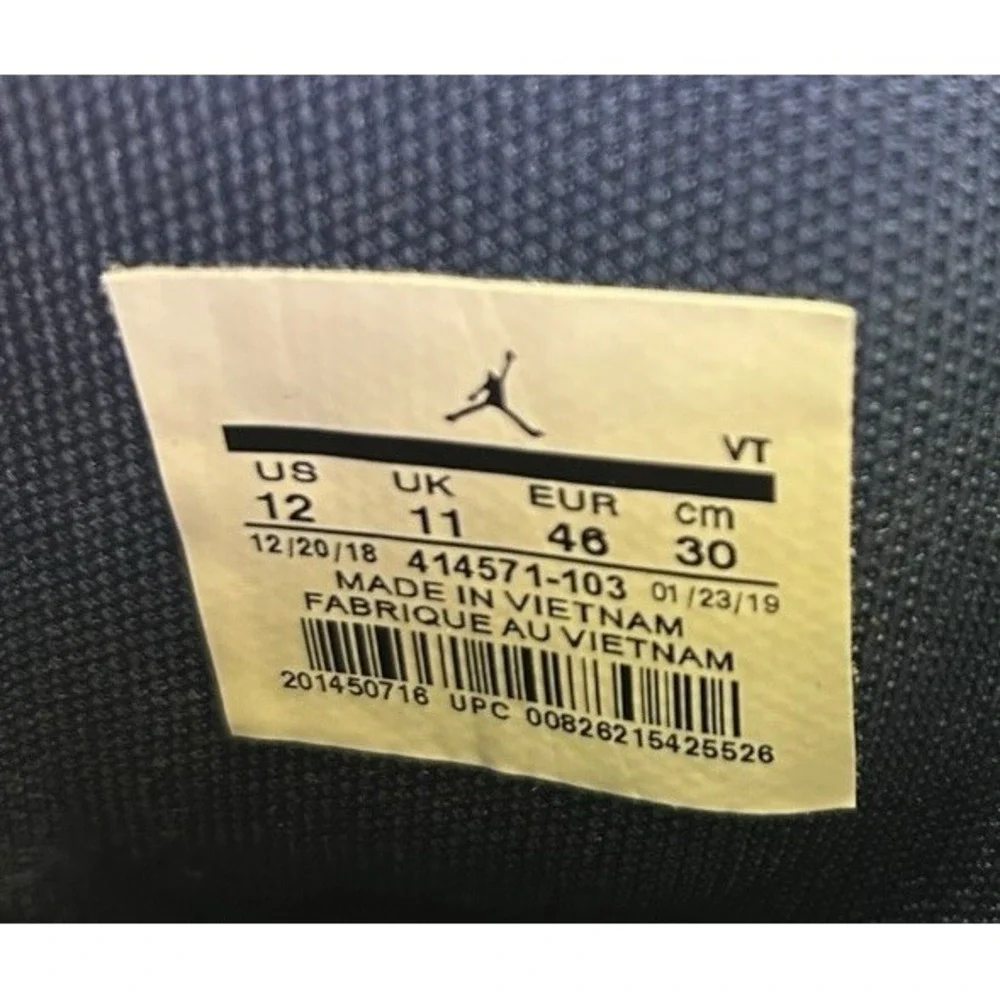 Nike Air Jordan 1 Retro High OG Obsidian University Blue 555088-140 Size 12 Men