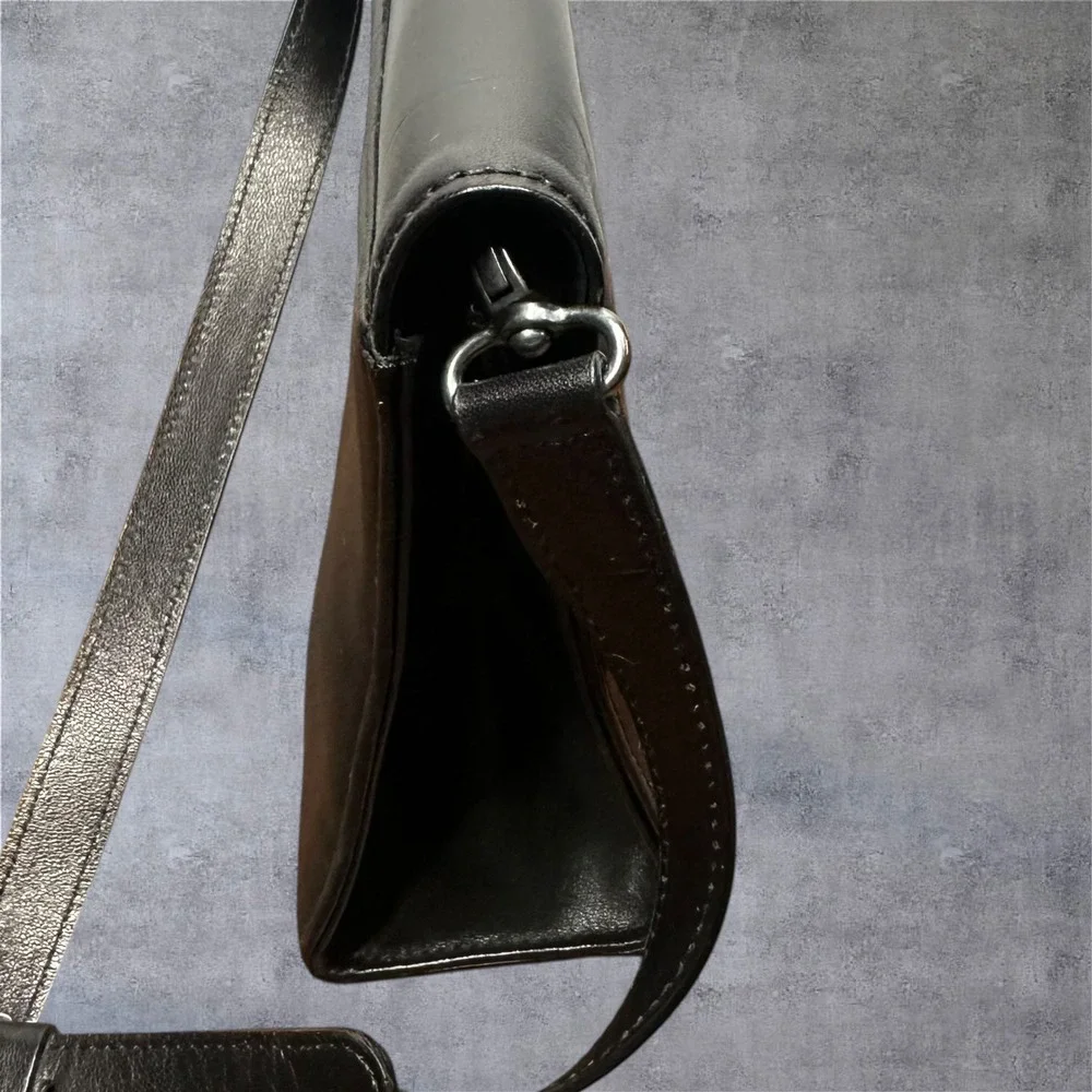 Van Eli polished van