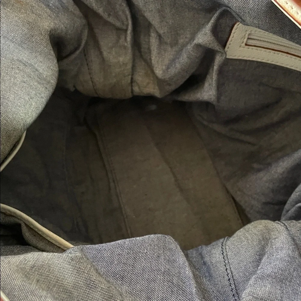 Brooks Brothers large toned