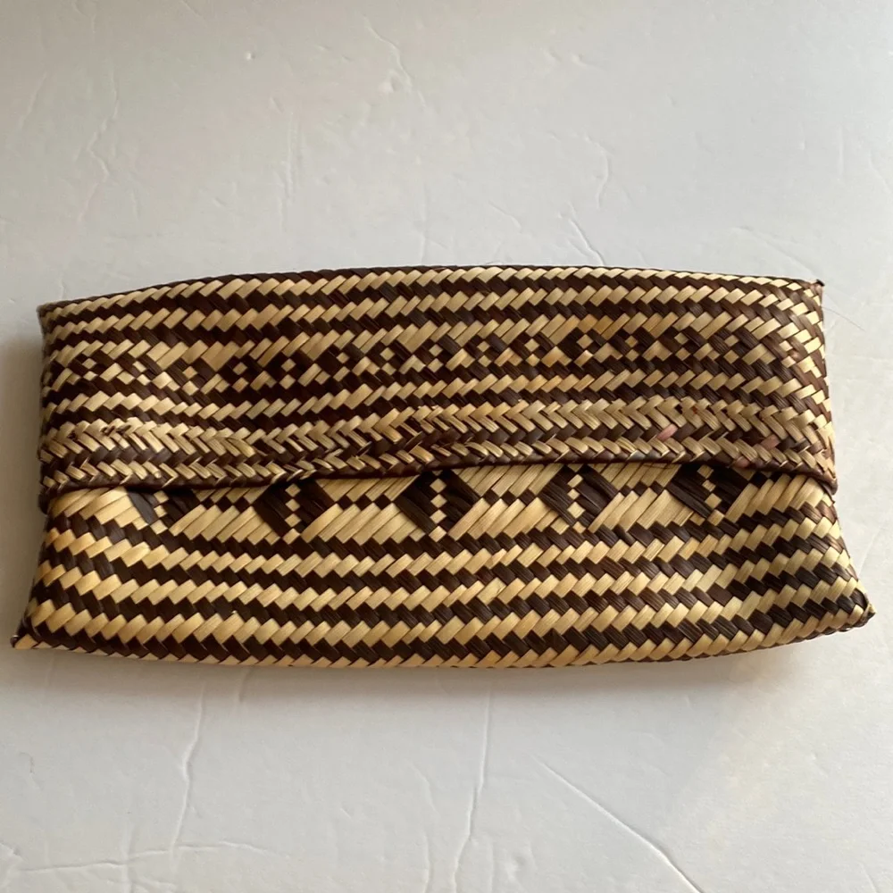 N/A handmade clutch
