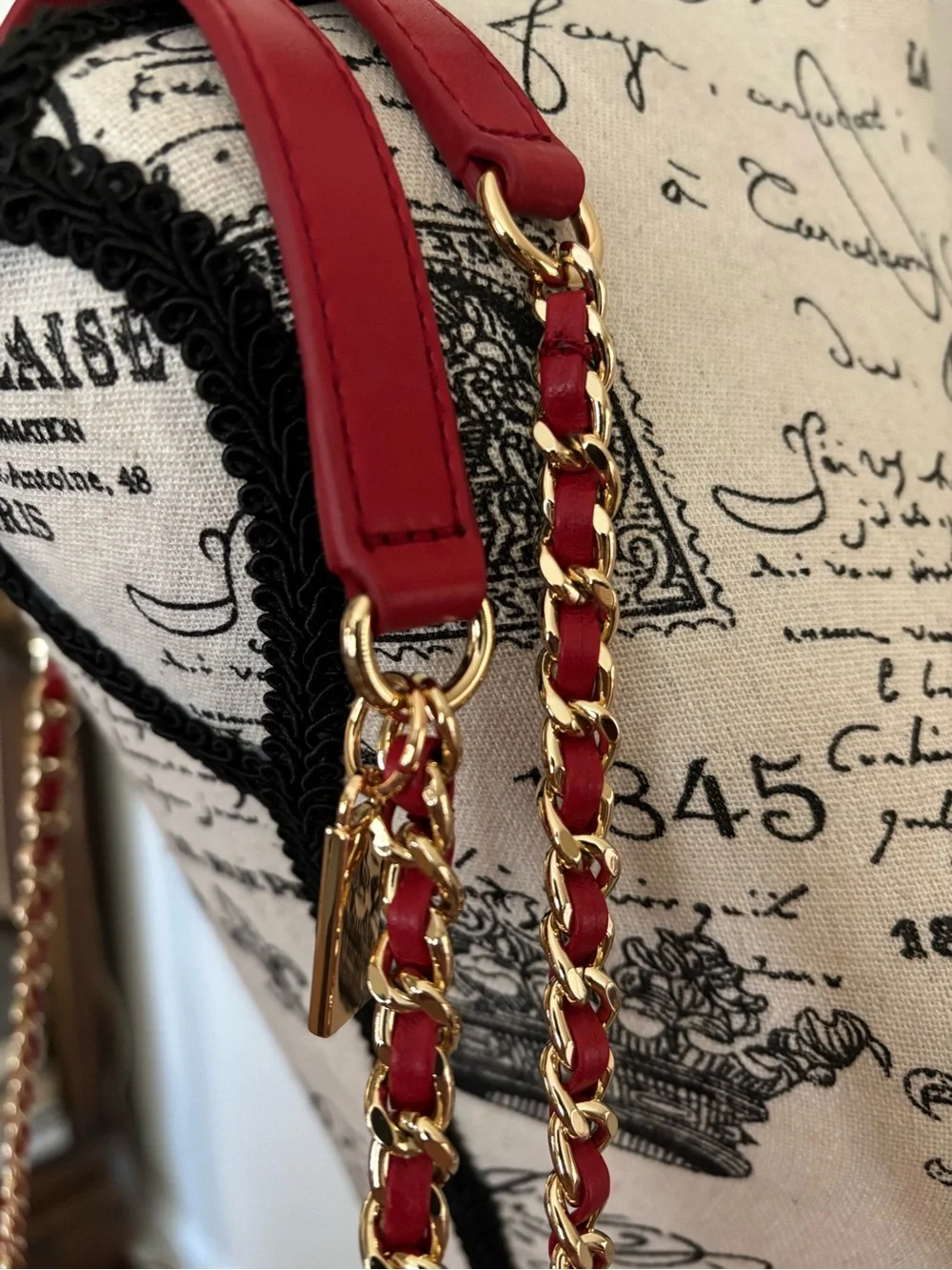 G by Giuliana quilted leather