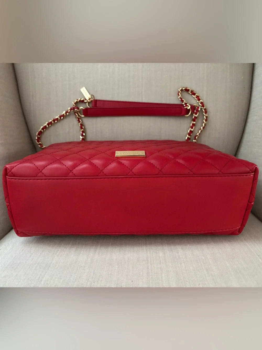 G by Giuliana quilted leather