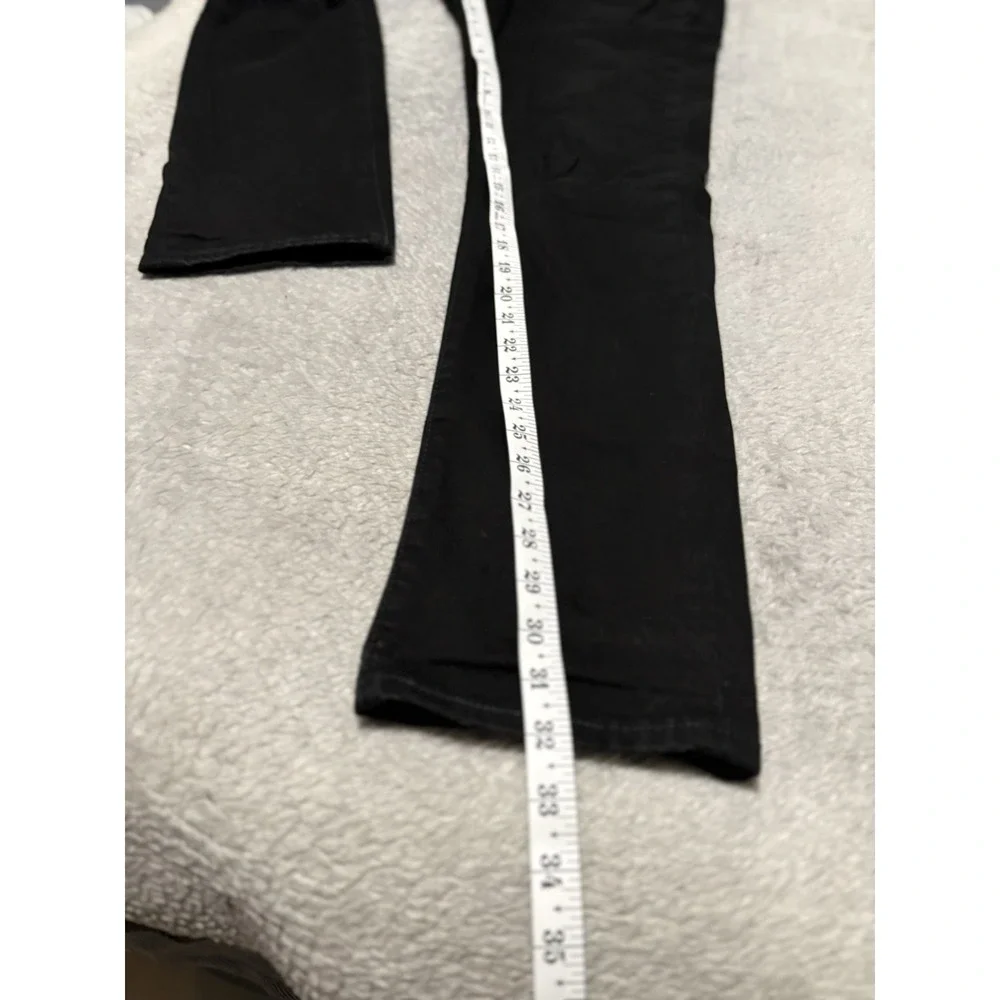 Levis used look