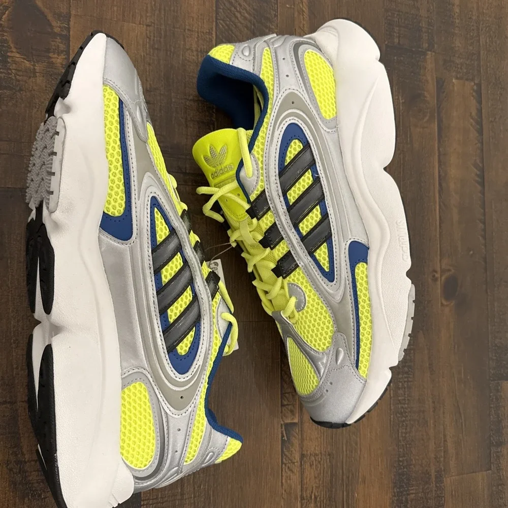 adidas product pair
