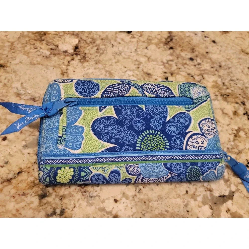 Vera Bradley Turn Lock Wallet Floral Green/Blue Quilted Zip Around Clutch