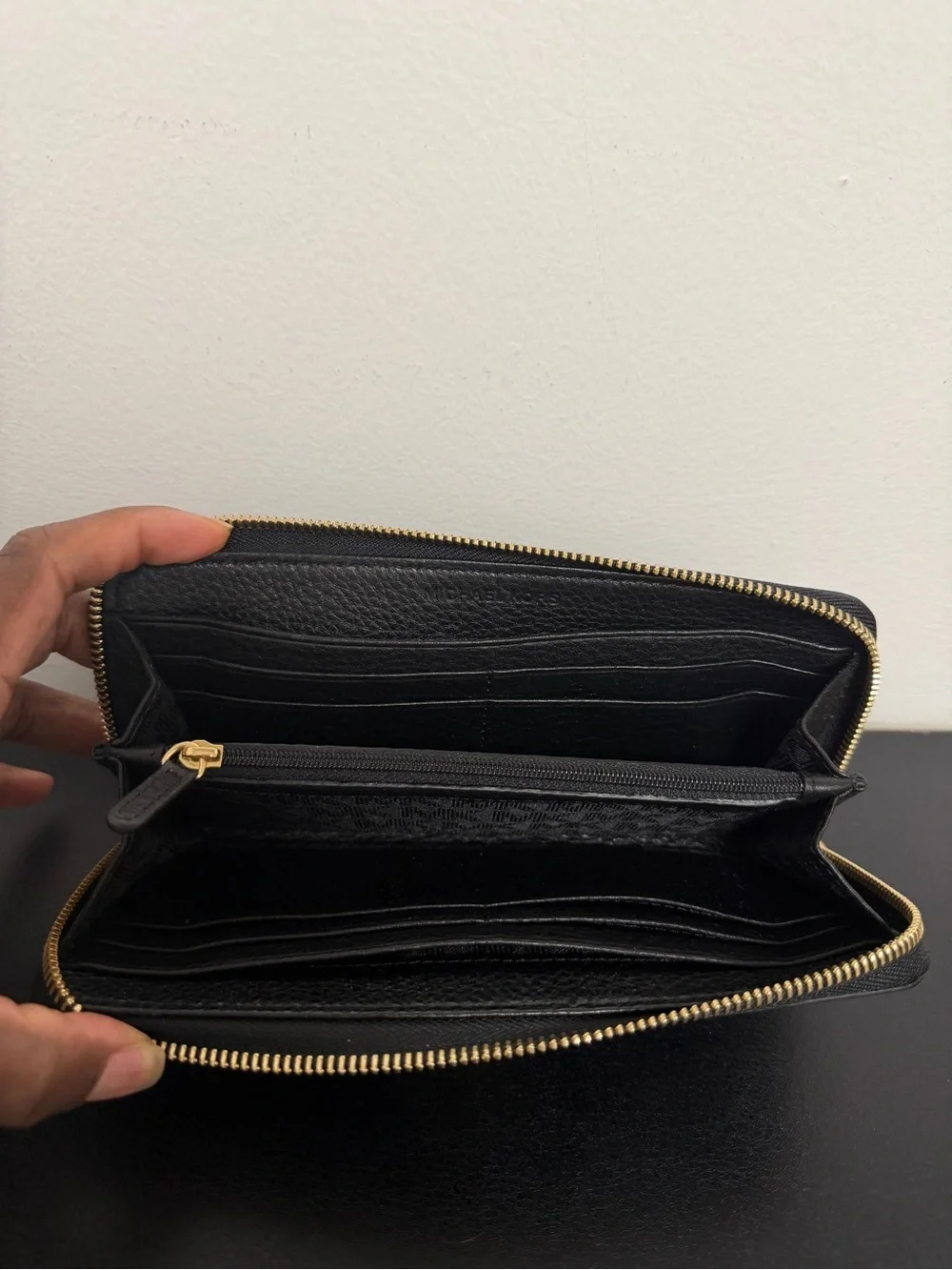 Michael Kors Black Fulton Continental Blk Pebbled Leather Zip Wallet w/Gold Logo
