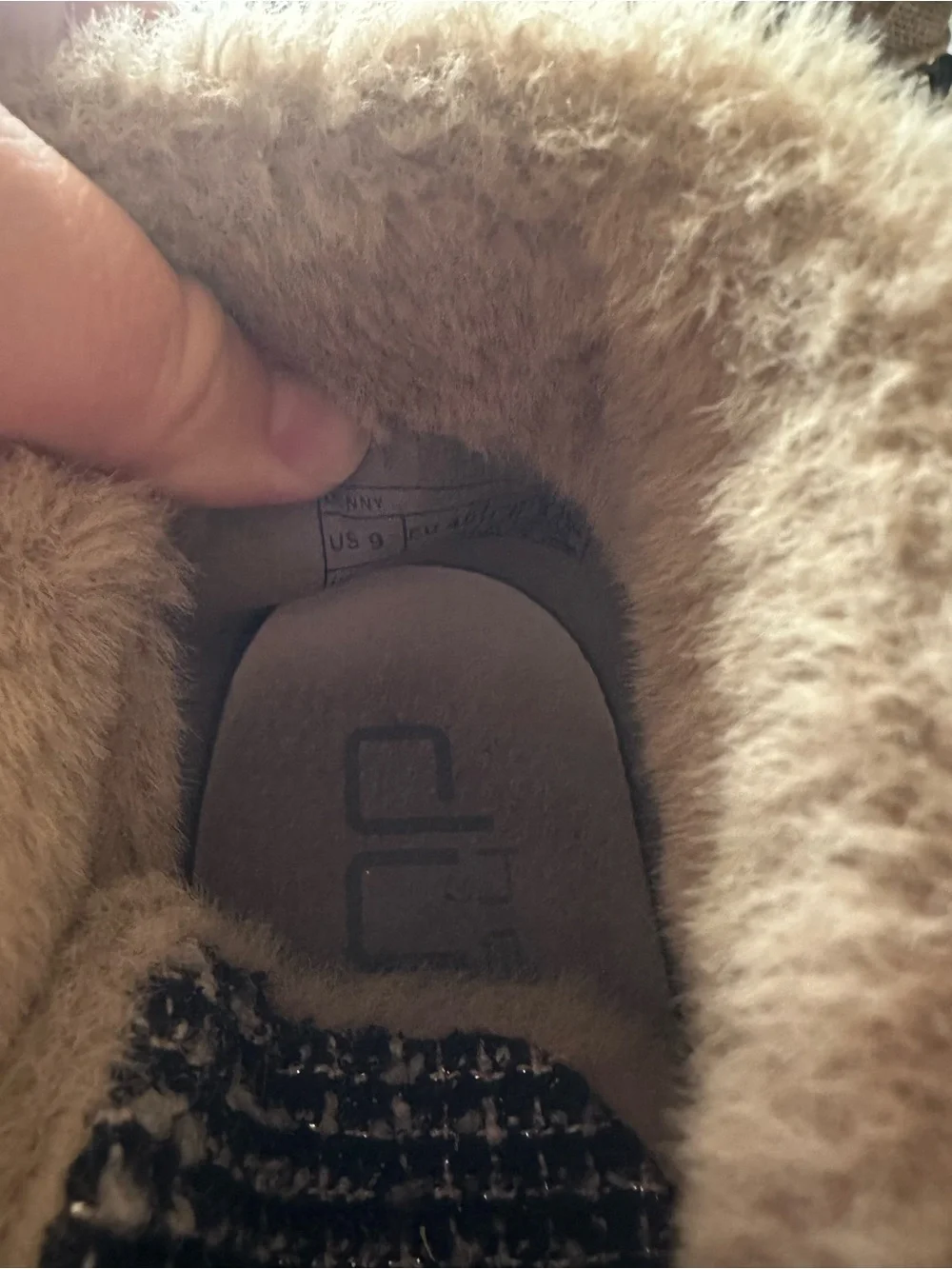 Hey Dude cozy women’s