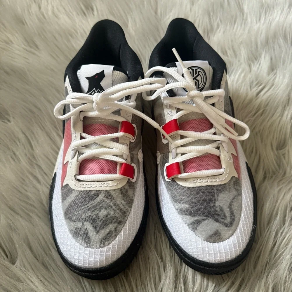 Nike kyrie kids